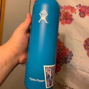 hydro flask// wine top
